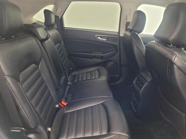 Photo of 2024 White Ford Edge