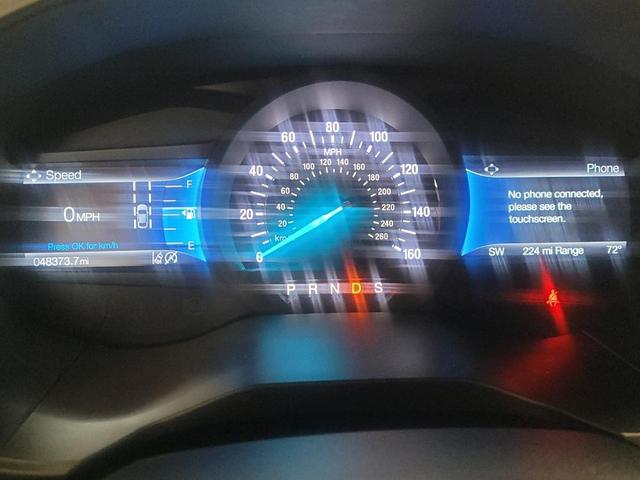 Photo of 2024 White Ford Edge