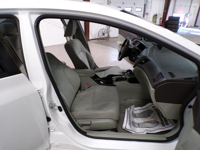 Photo of 2012 Taffeta White Honda Civic