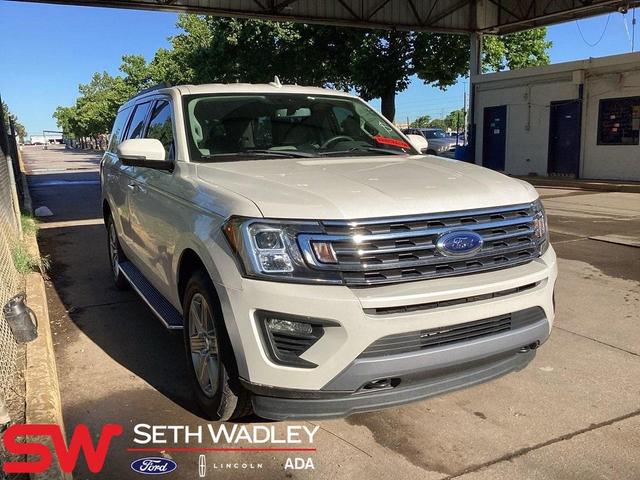 Photo of 2019 White Platinum Ford Expedition