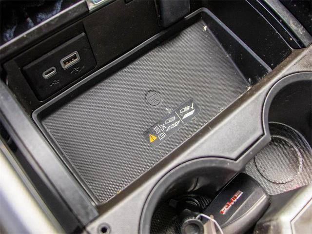 Photo of 2023 Onyx Black GMC Yukon