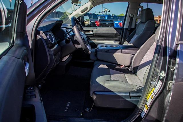 Photo of 2017 Magnetic Gray Metallic Toyota Tundra