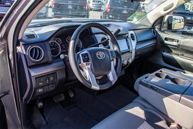 Photo of 2017 Magnetic Gray Metallic Toyota Tundra