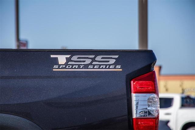 Photo of 2017 Magnetic Gray Metallic Toyota Tundra