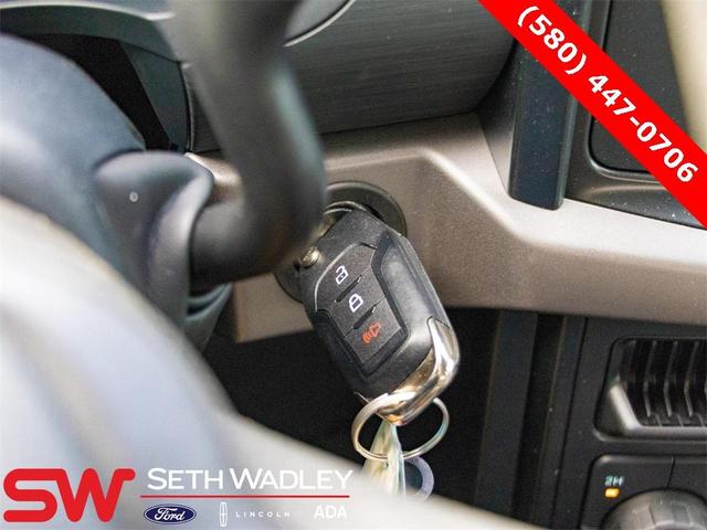 Photo of 2025 Oxford White Ford F-150