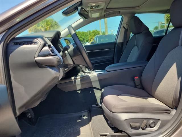 Photo of 2024 Predawn Gray Mica Toyota Camry