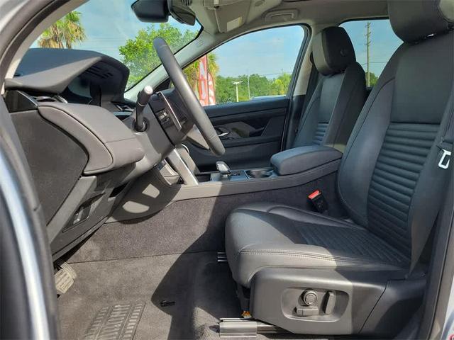 Photo of 2024 Silver Land Rover Discovery Sport