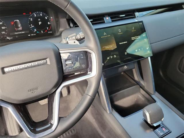 Photo of 2024 Silver Land Rover Discovery Sport