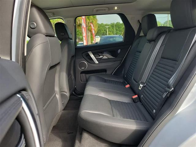 Photo of 2024 Silver Land Rover Discovery Sport