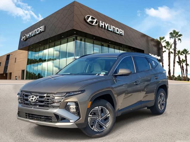 Photo of 2025 Cashmere Bronze Hyundai TUCSON Hybrid
