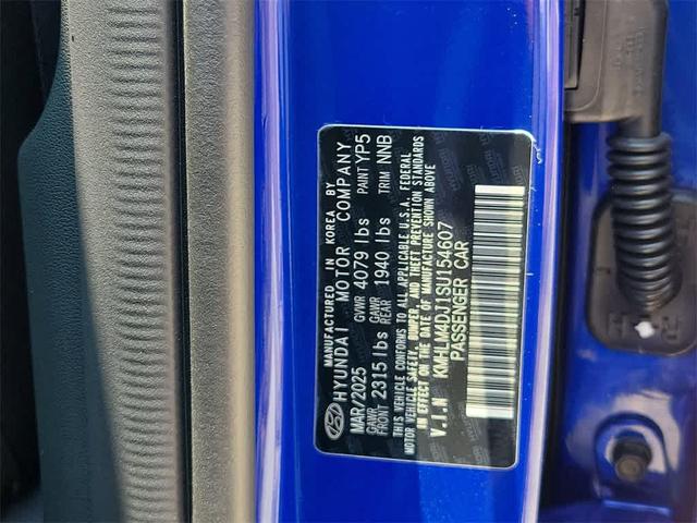 Photo of 2025 Intense Blue Hyundai ELANTRA HEV