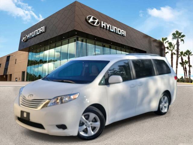 2015 Toyota Sienna