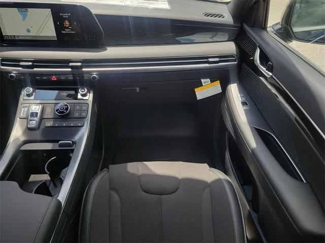 Photo of 2025 Abyss Black Pearl Hyundai PALISADE