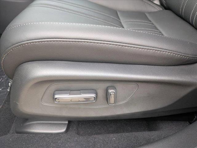Photo of 2026 Urban Gray Pearl Honda HR-V