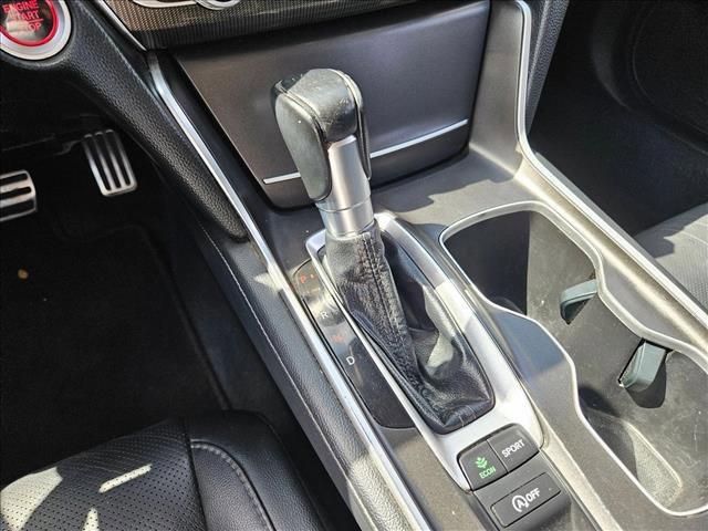 Photo of 2022 Crystal Black Pearl Honda Accord