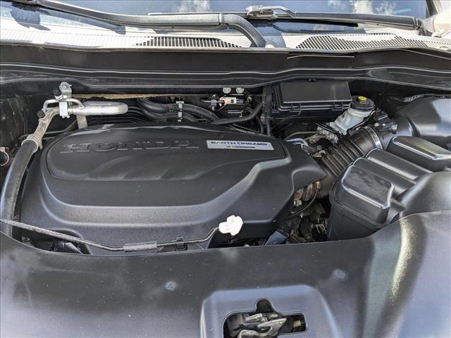 Photo of 2020 Crystal Black Pearl Honda Pilot