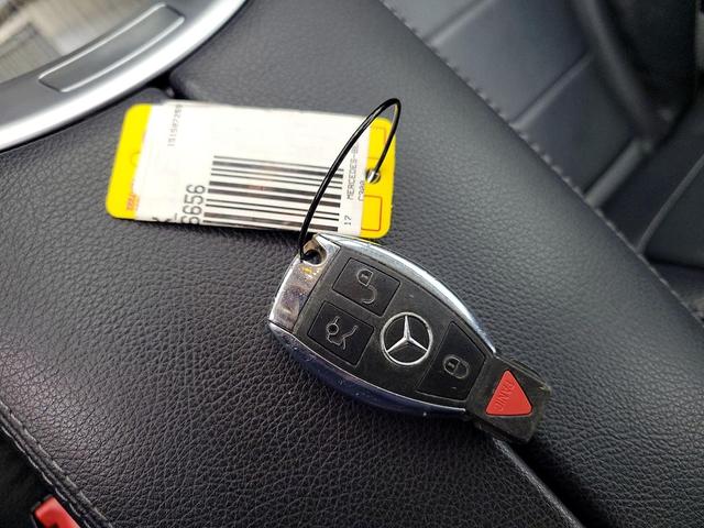 Photo of 2017 White Mercedes-Benz C-Class