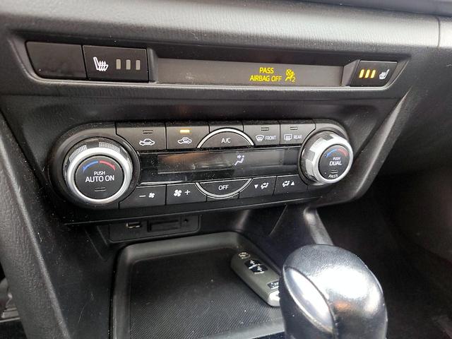 Photo of 2018 Gray Mazda Mazda3