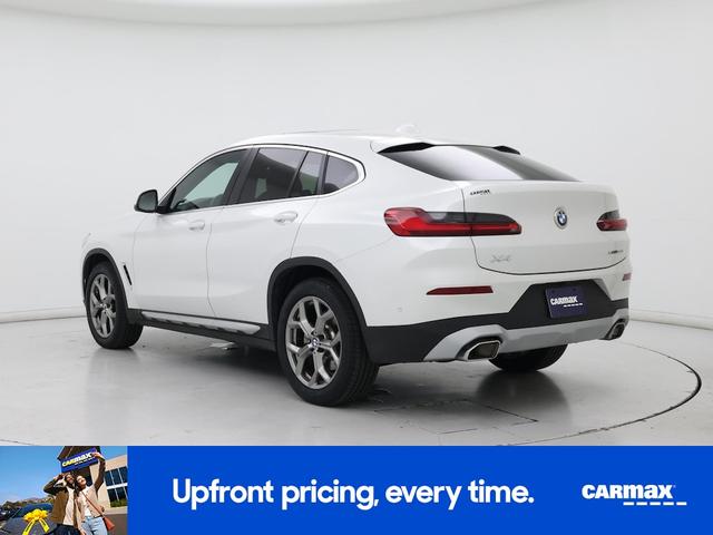 Photo of 2024 White BMW X4