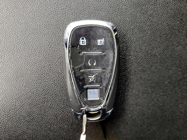 Photo of 2018 Gray Chevrolet Equinox
