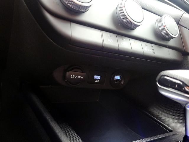 Photo of 2023 Red Hyundai ELANTRA
