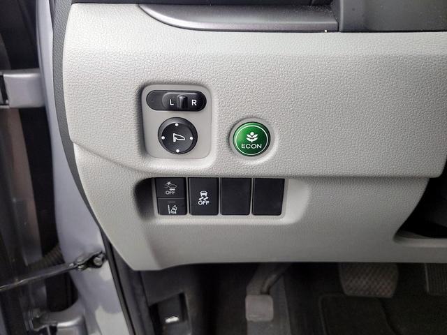 Photo of 2021 Silver Honda Pilot