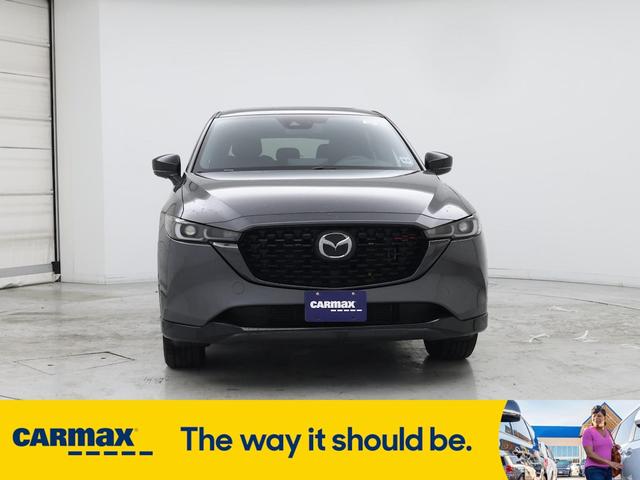 Photo of 2022 Gray Mazda CX-5