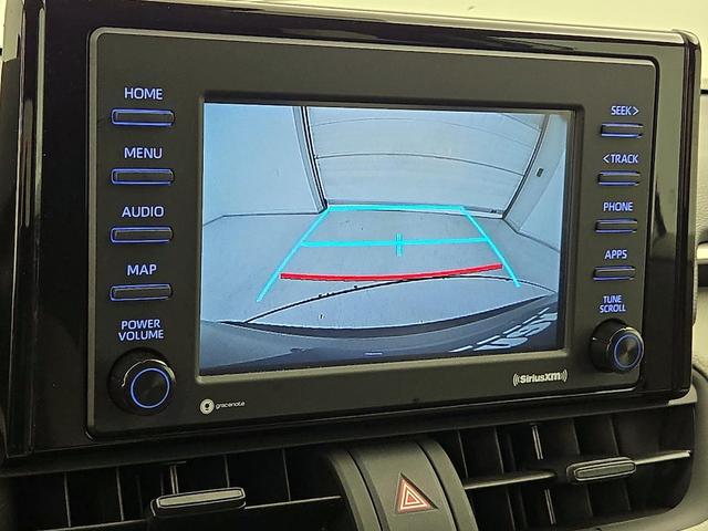 Photo of 2021 Silver Toyota RAV4 Hybrid
