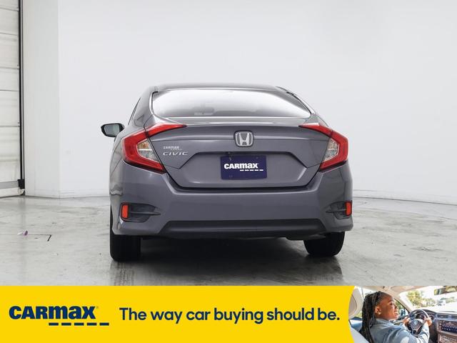 Photo of 2018 Gray Honda Civic