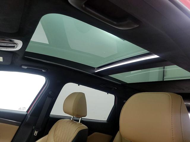 Photo of 2023 Red Hyundai SANTA FE