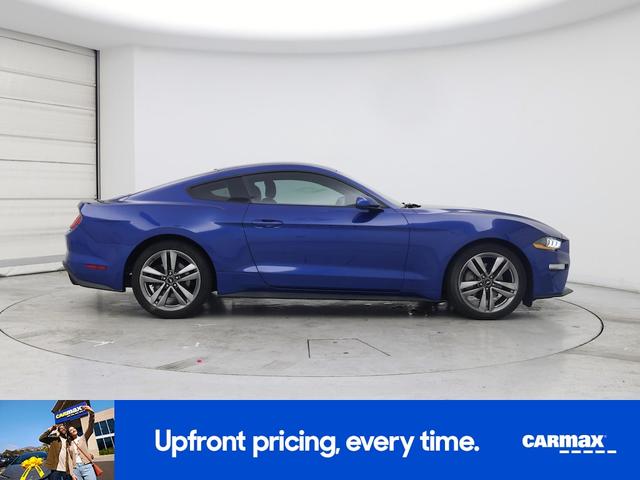 Photo of 2018 Blue Ford Mustang