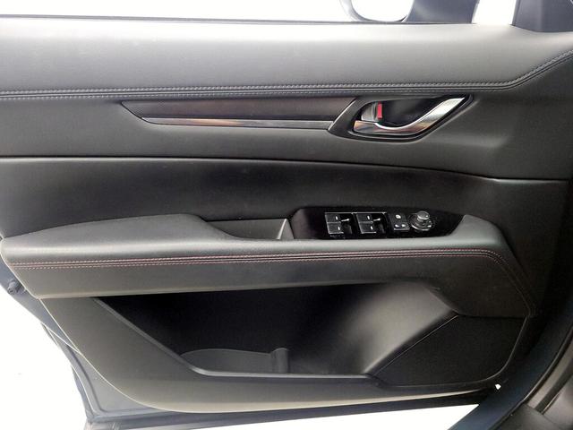 Photo of 2023 Gray Mazda CX-5