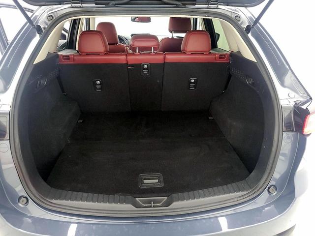 Photo of 2023 Gray Mazda CX-5