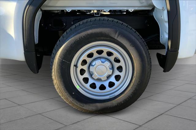 Photo of 2025 Summit White GMC Sierra 1500
