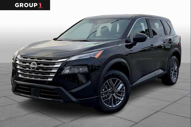 Photo of 2024 Super Black Nissan Rogue
