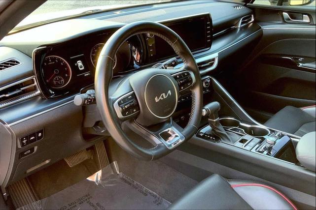 Photo of 2023 Glacial White Pearl Kia K5
