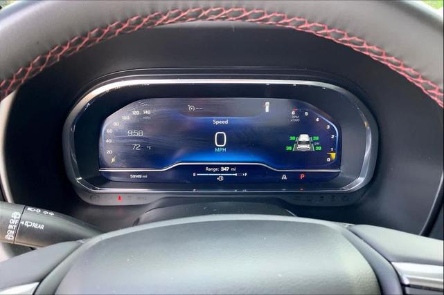 Photo of 2024 Summit White Chevrolet Suburban