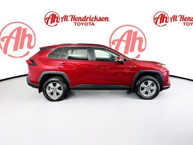 Photo of 2024 Pearl Toyota RAV4