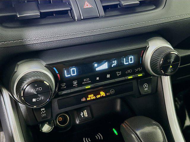 Photo of 2024 Pearl Toyota RAV4