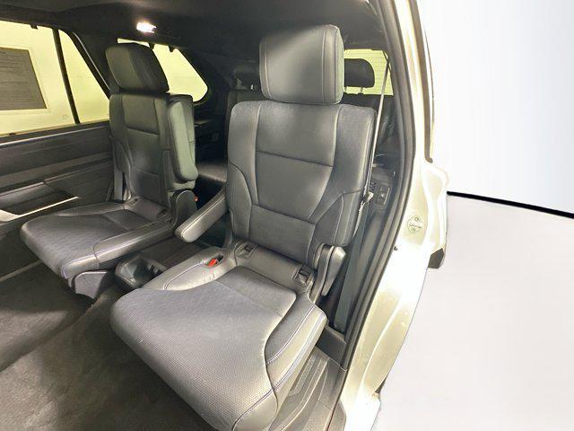 Photo of 2024 Pear Toyota Sequoia
