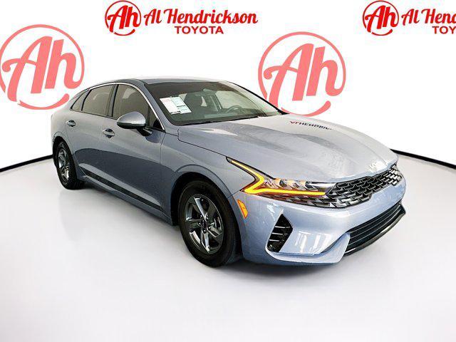 Photo of 2023 Everlasting Silver Kia K5