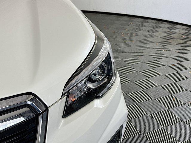 Photo of 2020 Crystal White Pearl Subaru Forester