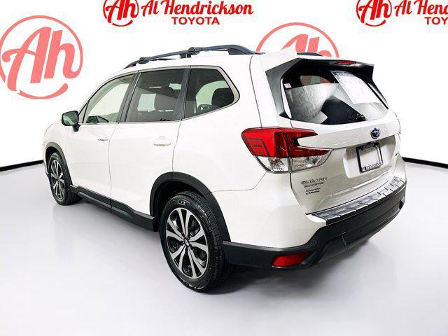Photo of 2020 Crystal White Pearl Subaru Forester