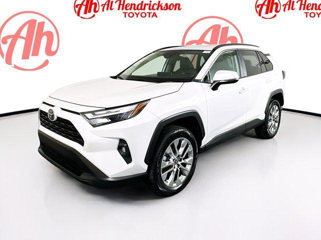 Photo of 2023 White Toyota RAV4