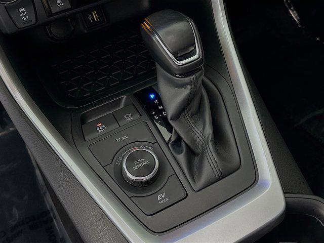 Photo of 2023 Pearl Toyota RAV4 Hybrid