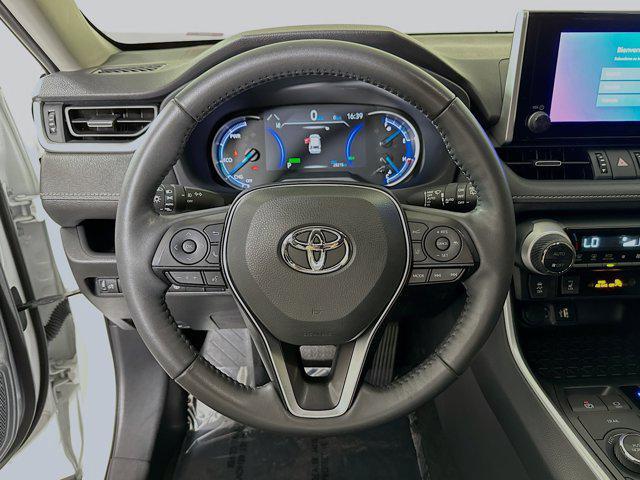 Photo of 2023 Pearl Toyota RAV4 Hybrid