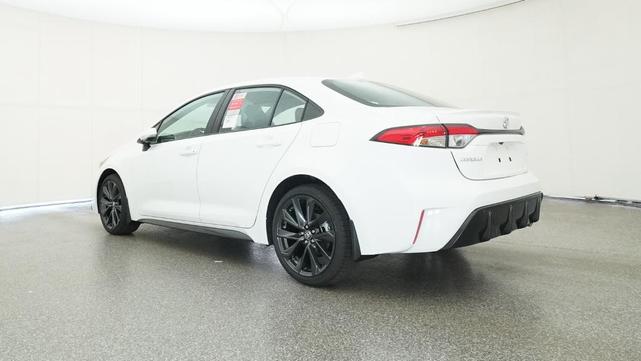 Photo of 2025 White Toyota Corolla