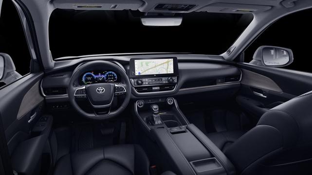 Photo of 2026 Gray Toyota Grand Highlander