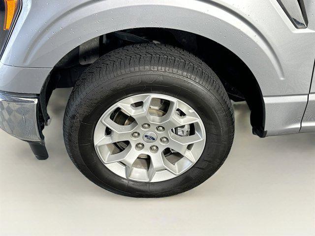 Photo of 2023 Silver Metallic Ford F-150