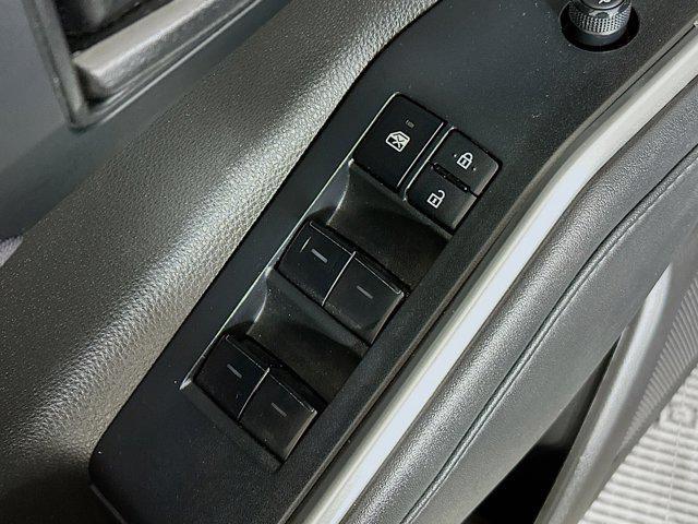 Photo of 2022 Moon Dust Toyota Highlander